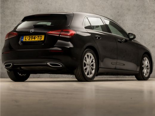 Mercedes-Benz A-Klasse 200 Sport 164Pk Automaat (GROOT NAVI, CAMERA, LEDER, STOELVERWARMING, SPORTSTOELEN, CRUISE, PARKE... ActivLease financial lease