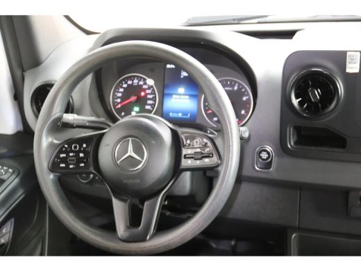 Mercedes-Benz Sprinter 314 2.2 CDI AUTOMAAT L3H2 3500KG TREKVERMOGEN ActivLease financial lease