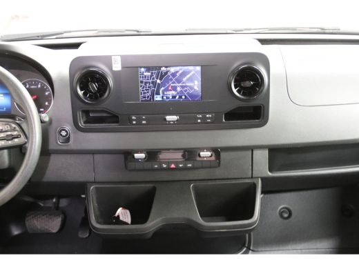 Mercedes-Benz Sprinter 314 2.2 CDI AUTOMAAT L3H2 3500KG TREKVERMOGEN ActivLease financial lease