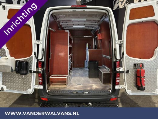 Mercedes-Benz Sprinter 316 CDI 164pk L2H2 inrichting Euro6 Airco | 2800kg Trekhaak | Cruisecontrol | Chauffeursstoel Par... ActivLease financial lease