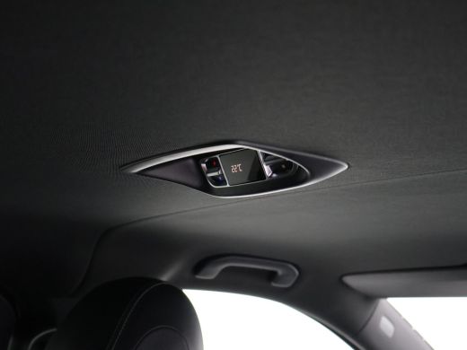Mercedes-Benz V-Klasse 300d 239 PK AMG SPORT D.C. XL + BURMESTER | LUCHTVERING | STOELVENT.| STANDKACHEL | DISTRONIC+ | ... ActivLease financial lease