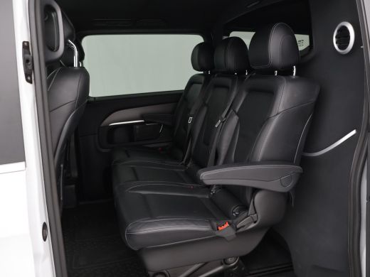 Mercedes-Benz V-Klasse 300d 4-MATIC 239 PK AMG SPORT D.C. XL + BURMESTER | LUCHTVERING | STOELVENT.| STANDKACHEL | DISTR... ActivLease financial lease