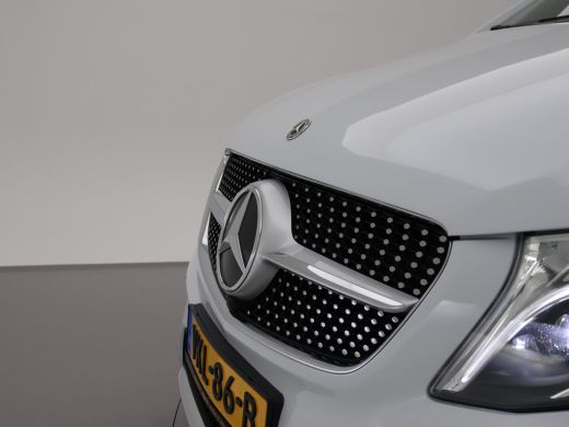 Mercedes-Benz V-Klasse 300d 4-MATIC 239 PK AMG SPORT D.C. XL + BURMESTER | LUCHTVERING | STOELVENT.| STANDKACHEL | DISTR... ActivLease financial lease