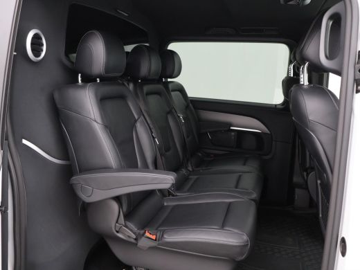 Mercedes-Benz V-Klasse 300d 4-MATIC 239 PK AMG SPORT D.C. XL + BURMESTER | LUCHTVERING | STOELVENT.| STANDKACHEL | DISTR... ActivLease financial lease