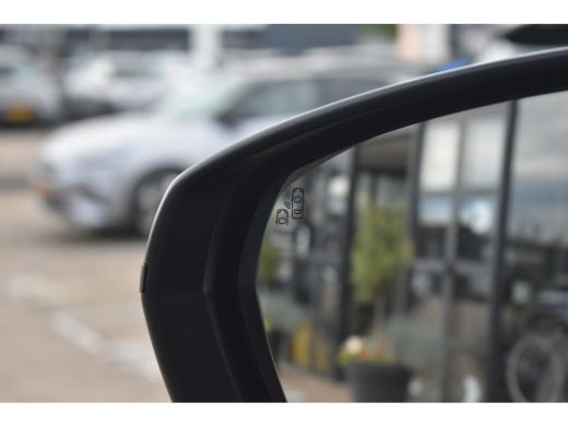 Opel Grandland 1.6 Turbo Hybrid Level 4 | Vol-Leder | Elektr. Stoelen | Elektr. Achterklep | Stoel/Stuurverwarmi... ActivLease financial lease