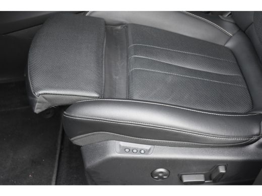 Opel Grandland 1.6 Turbo Hybrid Level 4 | Vol-Leder | Elektr. Stoelen | Elektr. Achterklep | Stoel/Stuurverwarmi... ActivLease financial lease