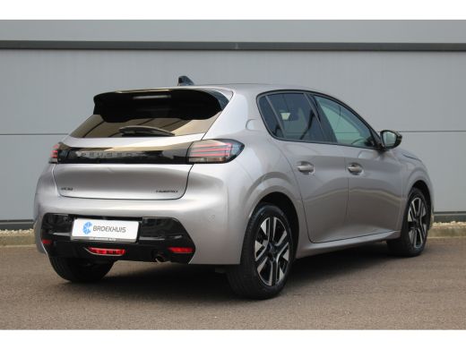 Peugeot 208 1.2 Hybrid 100 e-DCS6 Allure | Drive Assist | Camera | Adapt. Cruise | Carplay | Stoelverwarming ... ActivLease financial lease