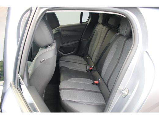 Peugeot 208 1.2 Hybrid 100 e-DCS6 Allure | Drive Assist | Camera | Adapt. Cruise | Carplay | Stoelverwarming ... ActivLease financial lease