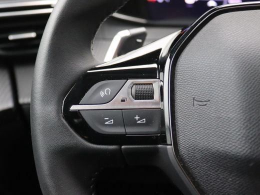 Peugeot 208 1.2 Hybrid Allure 110PK e-DCS6 full led, cruise control, navigatie, achteruitrijcamera, stoelverw... ActivLease financial lease