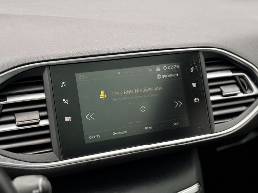 Peugeot 308 1.2 PureTech Allure | Achteruitrijcamera | Airco (automatisch) | Chroom delen exterieur ActivLease financial lease