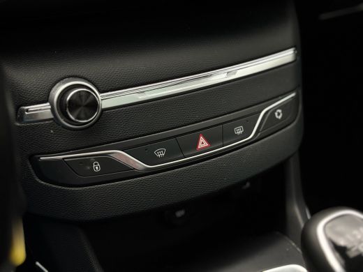 Peugeot 308 1.2 PureTech Allure | Achteruitrijcamera | Airco (automatisch) | Chroom delen exterieur ActivLease financial lease