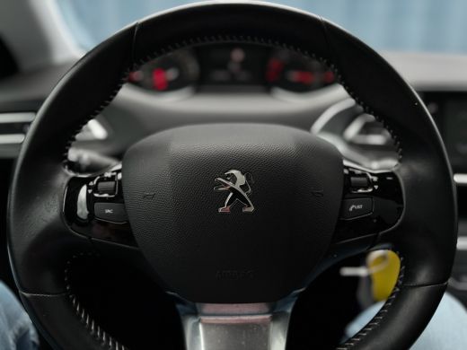 Peugeot 308 1.2 PureTech Allure | Achteruitrijcamera | Airco (automatisch) | Chroom delen exterieur ActivLease financial lease