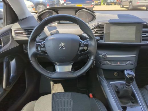 Peugeot 308 1.2 PureTech Allure ActivLease financial lease