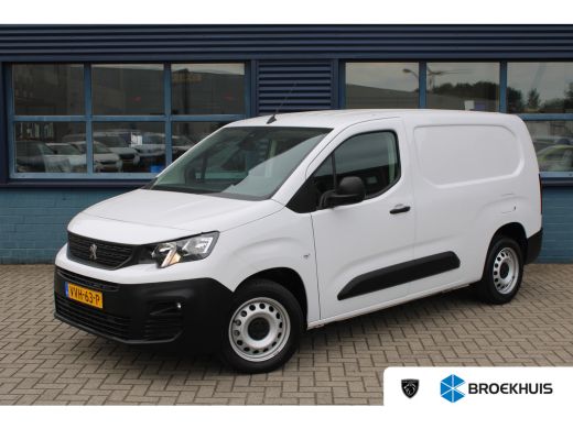 Peugeot Partner 1.5 BlueHDi 100 S&S L2 | NAVIGATIE | CRUISE CONTROLE | 5,9% RENTE FINANCIAL LEASE | Peugeot Partner 1.5 BlueHDi 100 S&S L2 | NAVIGATIE | CRUISE CONTROLE | 5,9% RENTE FINANCIAL LEASE |