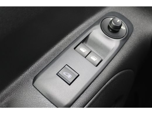 Peugeot Partner 1.5 BlueHDi 100 S&S L2 | NAVIGATIE | CRUISE CONTROLE | 5,9% RENTE FINANCIAL LEASE | ActivLease financial lease