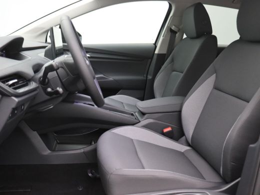 Skoda Elroq 60 Business Edition 204PK Warmtepomp, Keyless, Adaptieve Cruise Controle, Achteruitrijcamera, Sid... ActivLease financial lease
