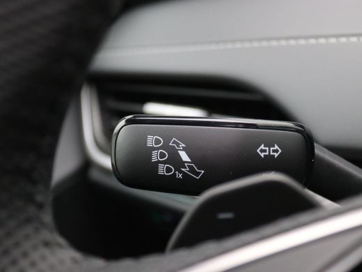 Skoda Enyaq iV 85 Sportline 77KW 286PK Pano-Schuifkanteldak, Warmtepomp, Achteruitrijcamera, Navigatie, Keyless,... ActivLease financial lease
