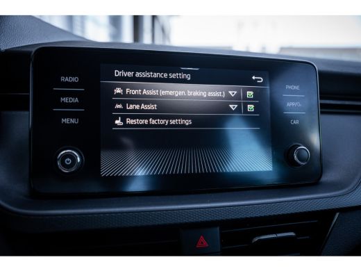 Skoda Kamiq 1.0 TSI Ambition ActivLease financial lease