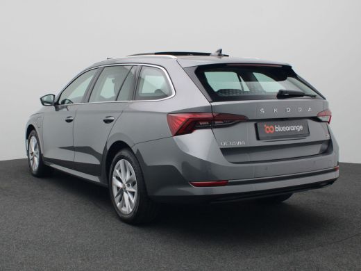 Skoda Octavia Combi 1.4 TSI iV PHEV Business Edition Plus 204PK DSG Pano-Schuifdak, Adaptieve Cruise Controle, ... ActivLease financial lease
