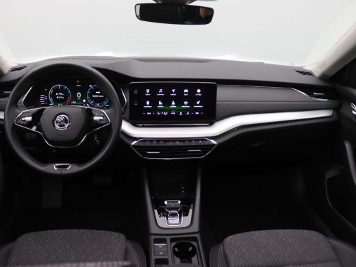Skoda Octavia Combi 1.4 TSI iV PHEV Business Edition Plus 204PK DSG Pano-Schuifdak, Adaptieve Cruise Controle, ... ActivLease financial lease