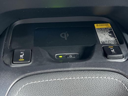 Toyota Corolla Touring Sports 1.8 Hybrid GR-Sport | Bi-tone lak | Trekhaak | Parkeersensoren | Carplay | ActivLease financial lease