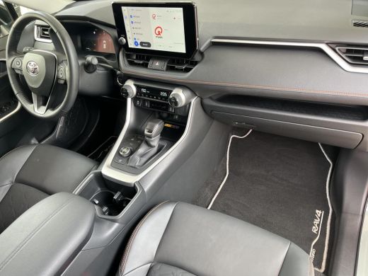 Toyota RAV4 2.5 Hybrid AWD Adventure | Lederen bekleding | Navigatie | Camera's rondom | Stoel- + stuurverwar... ActivLease financial lease