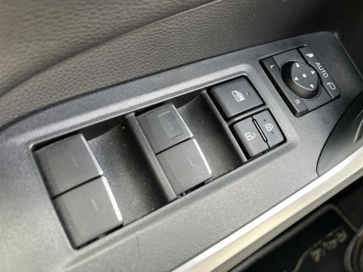 Toyota RAV4 2.5 Hybrid AWD Adventure | Lederen bekleding | Navigatie | Camera's rondom | Stoel- + stuurverwar... ActivLease financial lease