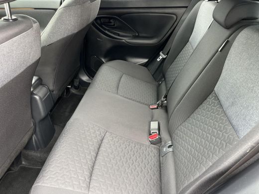 Toyota Yaris Cross 1.5 Hybrid Dynamic | JBL audio | Stoelverwarming | Navigatie | Parkeersensoren | ActivLease financial lease