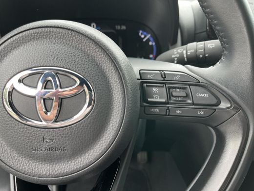 Toyota Yaris Cross 1.5 Hybrid Dynamic | JBL audio | Stoelverwarming | Navigatie | Parkeersensoren | ActivLease financial lease