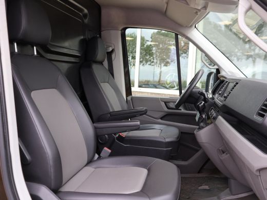 Volkswagen Crafter 35 2.0 TDI 140 PK DSG L3H3 + 3000 KG TREKHAAK | CAMERA | APPLE CARPLAY | NAVIGATIE ActivLease financial lease