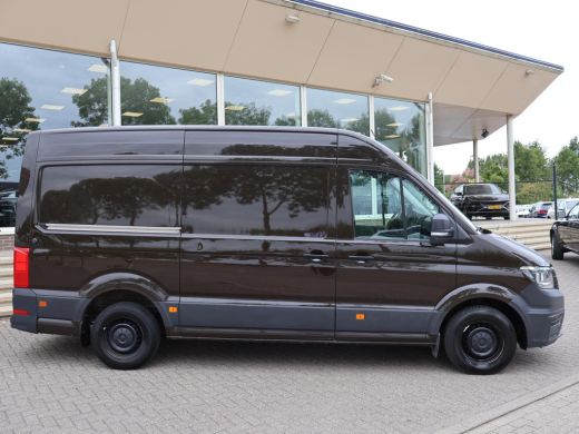 Volkswagen Crafter 35 2.0 TDI 140 PK DSG L3H3 + 3000 KG TREKHAAK | CAMERA | APPLE CARPLAY | NAVIGATIE ActivLease financial lease