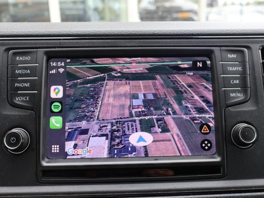Volkswagen Crafter 35 2.0 TDI 140 PK DSG L3H3 + 3000 KG TREKHAAK | CAMERA | APPLE CARPLAY | NAVIGATIE ActivLease financial lease