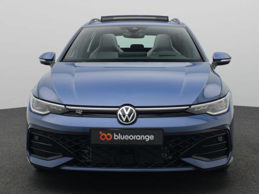 Volkswagen Golf 1.5 eTSI R-Line Edition 150PK matrix led, trekhaak, panoramadak, keyless, stoelventilatie , stuur... ActivLease financial lease
