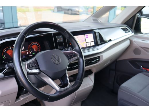Volkswagen Multivan 1.4 eHybrid L2H1 Life | Cruise control | Keyless start | Parkeersensor achter ActivLease financial lease