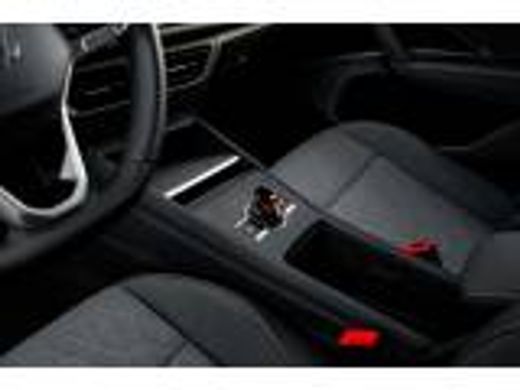 Volkswagen Tiguan Life Edition | 'App-Connect' draadloze smartphone integratie | Afstandscontrolesysteem (Front Ass... ActivLease financial lease