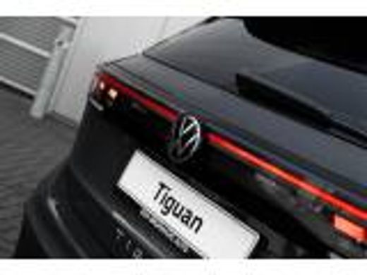 Volkswagen Tiguan Life Edition | 'App-Connect' draadloze smartphone integratie | Afstandscontrolesysteem (Front Ass... ActivLease financial lease