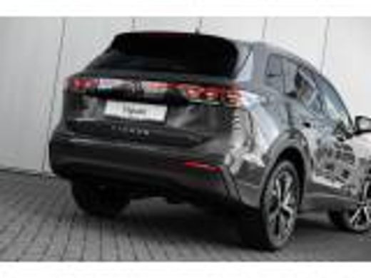 Volkswagen Tiguan Life Edition | 'App-Connect' draadloze smartphone integratie | Afstandscontrolesysteem (Front Ass... ActivLease financial lease