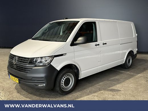 Volkswagen Transporter 2.0 TDI 150pk L2H1 Euro6 Airco | 2500kg Trekhaak | 2x Zijdeur | Camera | Bijrijdersbank | Navigat... ActivLease financial lease