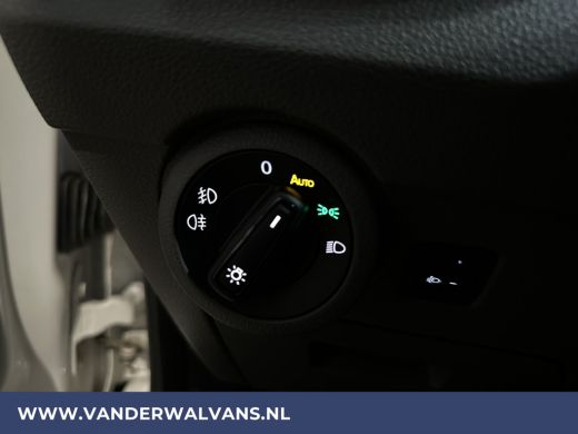 Volkswagen Transporter 2.0 TDI 150pk L2H1 Euro6 Airco | 2500kg Trekhaak | 2x Zijdeur | Camera | Bijrijdersbank | Navigat... ActivLease financial lease