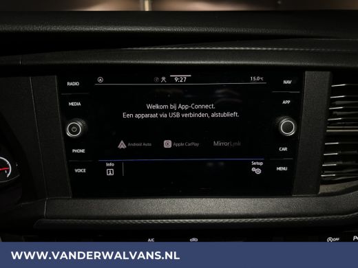 Volkswagen Transporter 2.0 TDI 150pk L2H1 Euro6 Airco | 2500kg Trekhaak | 2x Zijdeur | Camera | Bijrijdersbank | Navigat... ActivLease financial lease