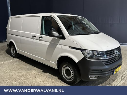 Volkswagen Transporter 2.0 TDI L2H1 Euro6 Airco | Apple Carplay | Cruisecontrol | Camera | Trekhaak Android auto, Parkee... ActivLease financial lease