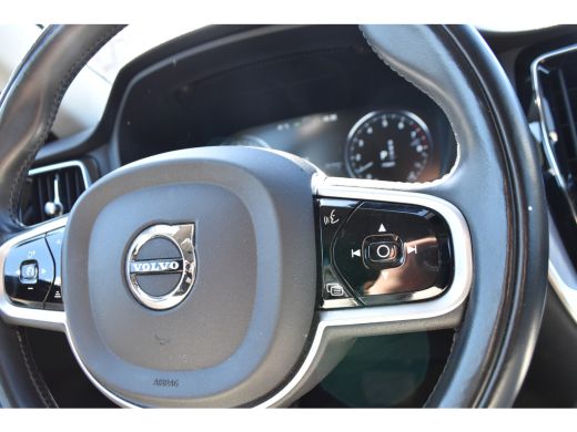 Volvo  V60 2.0 T6 Recharge AWD R-Design | UNIEK - NieuwLeder! | LageKM! | Trekhaak | Adap. Cruise | Stoel/St... ActivLease financial lease