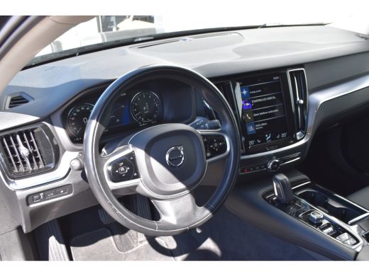 Volvo  V60 2.0 T6 Recharge AWD R-Design | UNIEK - NieuwLeder! | LageKM! | Trekhaak | Adap. Cruise | Stoel/St... ActivLease financial lease