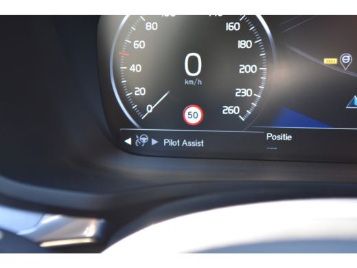 Volvo  V60 2.0 T6 Recharge AWD R-Design | UNIEK - NieuwLeder! | LageKM! | Trekhaak | Adap. Cruise | Stoel/St... ActivLease financial lease