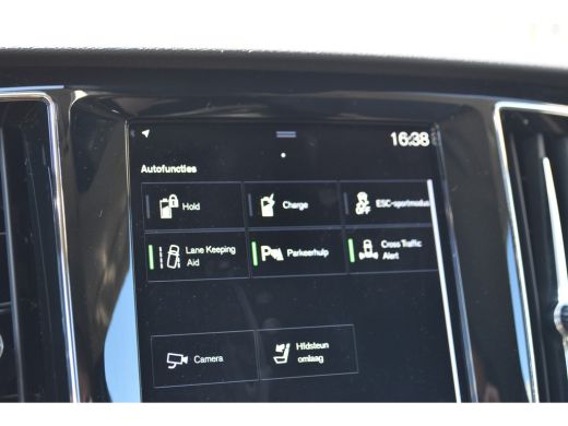 Volvo  V60 2.0 T6 Recharge AWD R-Design | UNIEK - NieuwLeder! | LageKM! | Trekhaak | Adap. Cruise | Stoel/St... ActivLease financial lease