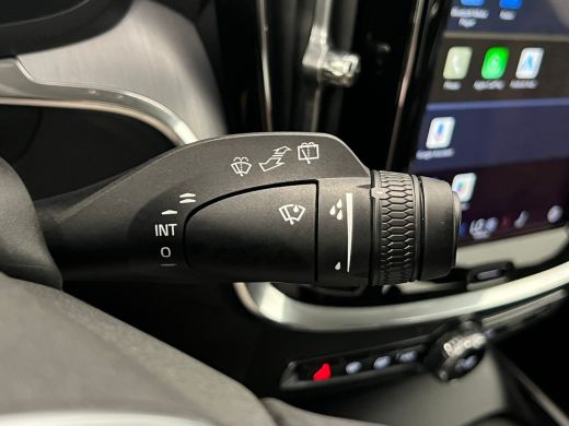 Volvo  V60 B3 Essential Edition | Achterbank verwarmd | Achteruitrijcamera | Cruise control adaptief met Sto... ActivLease financial lease