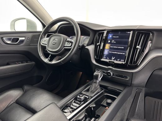 Volvo  XC60 2.0 D4 Momentum Pro (INCL-BTW) Aut.*LUXURY-LEATHER | HARMAN/KARDON-AUDIO | HEATED-SPORTSEATS | NA... ActivLease financial lease