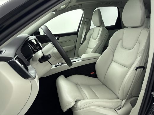 Volvo  XC60 2.0 T6 Plug-in hybrid AWD Plus Bright | Trekhaak | Panoramadak | 21 inch LM | PDC V+A + Camara | ... ActivLease financial lease