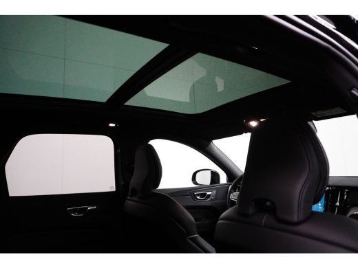 Volvo  XC60 T6 Plug-in hybrid AWD Plus Dark | 360 graden camera | Achterbank verwarmd | Apple Carplay/Android... ActivLease financial lease