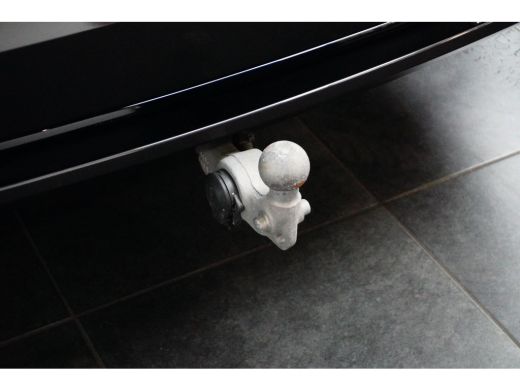 Volvo  XC90 2.0 T8 Plug-in hybrid AWD Ultra Dark | Comfortstoel(en) | Cruise control adaptief met Stop&Go en ... ActivLease financial lease